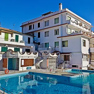 Ariston Montecarlo 3*, Sanremo Itália