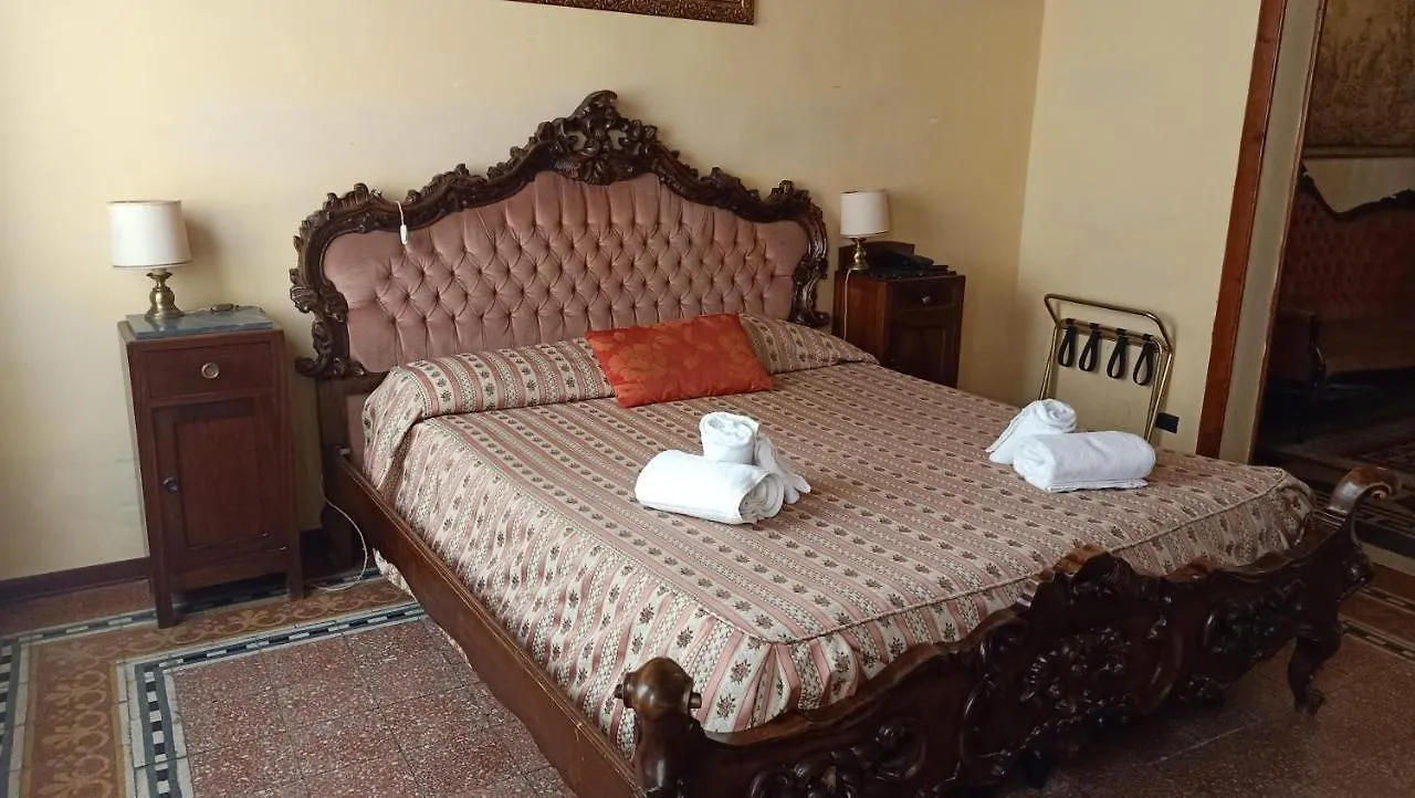 Relais Corso Storico Bed & Breakfast Pisa
