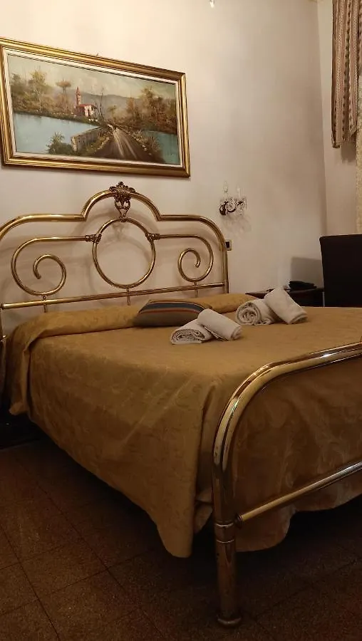Relais Corso Storico Bed & Breakfast Pisa